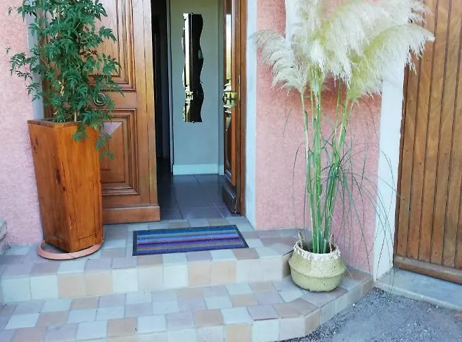 Vendégház Maison D Architecte Chez Huguette